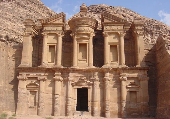 Optional tour: Petra