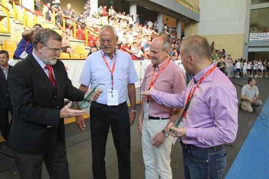 Rector prof Jose Manuel Roldan, EUSA delegates Mr George and Ohrman and EUSA representative Mr Roczek