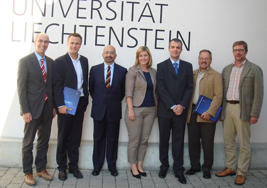 Group photo in front of the University of Liechenstein