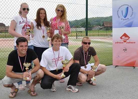 Tennis medallists