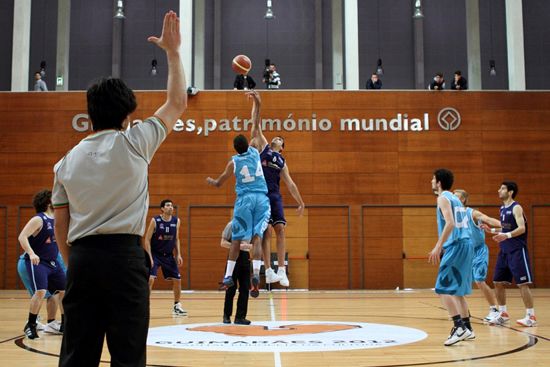 Basketball men's finals