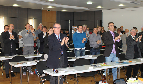 Standing ovations for the Honorary members and the board of SUSF