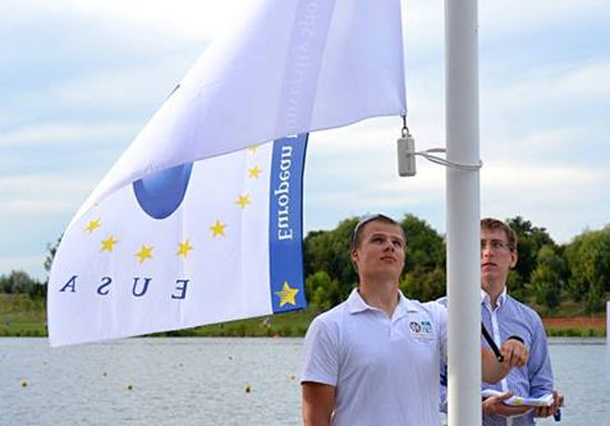 Lowering of EUSA flag