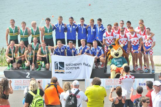 M8+ medallists