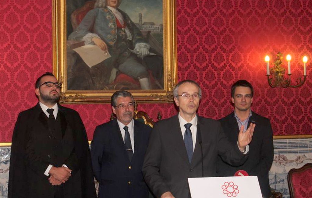 Rector of the University of Coimbra and other signatories