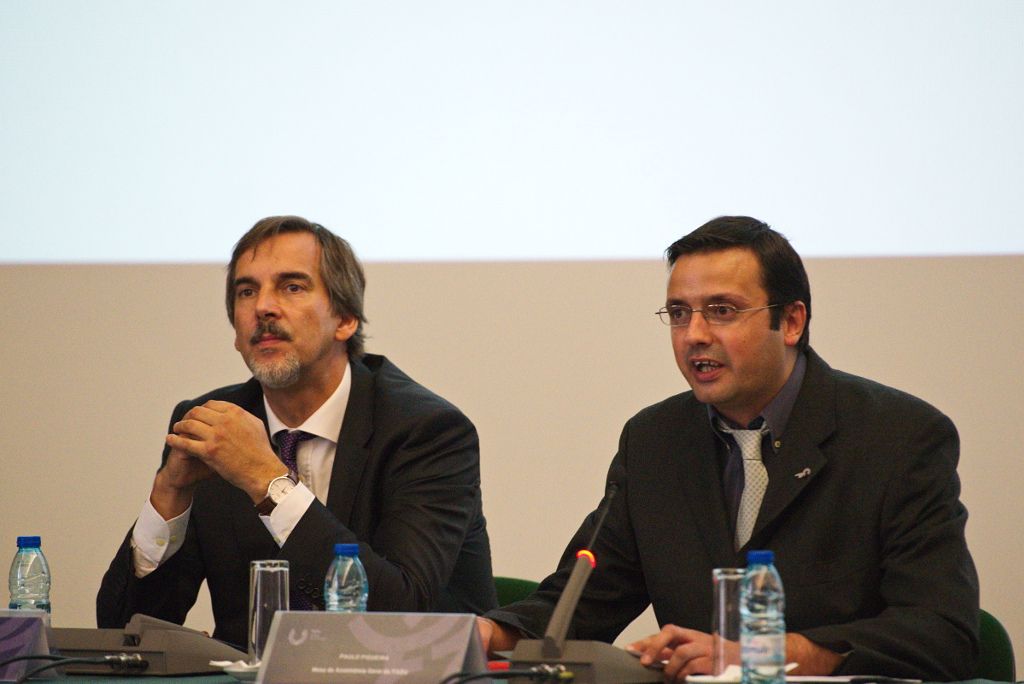 Secretary of State for Sport and Youth, Emídio Guerreiro, and the former Chariman of the General Assembly, Paulo Figueira