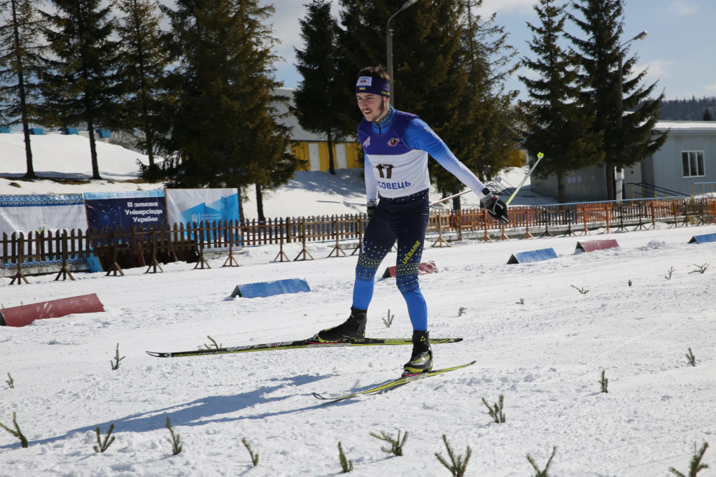 Ukraine skiing